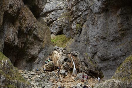 bluff;bluffs;Britain;British-Isles;cascade;cascades;cliff;cliffs;creek;creeks;England;Europe;falls;G.B.;GB;Gordale-Scar;Great-Britain;hiker;hikers;Malham;mountainside;mountainsides;natural;nature;North-Yorkshire;Northern-England;people;person;scene;scenic;steep;stream;streams;U.K.;UK;United-Kingdom;walker;walkers;water;water-fall;water-falls;waterfall;waterfalls;wet;Yorkshire;Yorkshire-Dales;Yorkshire-Dales-National-Park