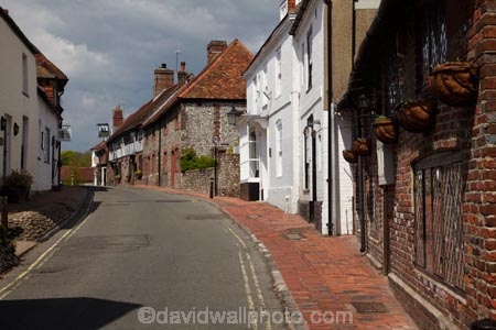 Alfriston;Alfriston-village;Britain;British-Isles;building;buildings;East-Sussex;England;Europe;G.B.;GB;Great-Britain;heritage;High-St;High-Street;historic;historic-building;historic-buildings;historical;historical-building;historical-buildings;history;image;images;narrow-lane;narrow-lanes;narrow-street;narrow-streets;old;photo;photos;South-East-England;Sussex;tradition;traditional;U.K.;UK;United-Kingdom