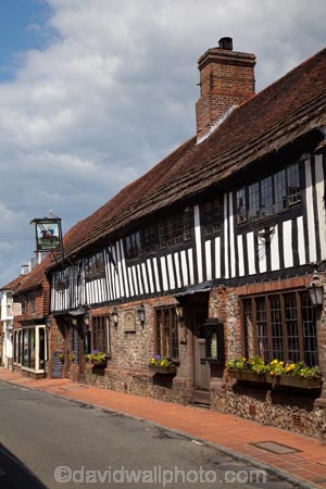 14th-century;15th-century;ale-house;ale-houses;Alfriston;Alfriston-village;bar;bars;Britain;British-Isles;building;buildings;East-Sussex;England;Europe;first-licensed-in-1397;free-house;free-houses;G.B.;GB;Great-Britain;heritage;High-St;High-Street;historic;historic-building;historic-buildings;historical;historical-building;historical-buildings;history;hotel;hotels;image;images;old;photo;photos;place;places;pub;public-house;public-houses;pubs;saloon;saloons;South-East-England;Sussex;tavern;taverns;The-George-Inn;The-George-Pub;tradition;traditional;traditional-English-pub;traditional-English-pubs;tudor;U.K.;UK;United-Kingdom