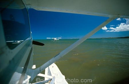 plane;planes;floats;plane;aeroplane;planes;aeroplanes;airplane;airplanes;fly;flying;lakes;aviation;aircraft;aircrafts;flight;flights;pilot;pilots