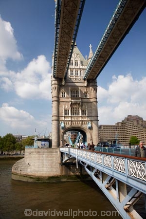 4290;bascule;bascule-bridge;bridge;bridges;britain;drawbridge;england;Europe;G.B.;GB;great-britain;heritage;historic;historic-bridge;historic-bridges;historic-place;historic-places;historic-site;historic-sites;historical;historical-bridge;historical-bridges;historical-place;historical-places;historical-site;historical-sites;history;icon;icons;kingdom;landmark;landmarks;london;old;river;River-Thames;rivers;road-bridge;road-bridges;suspension-bridge;Thames-River;Tower-Bridge;tradition;traditional;traffic-bridge;traffic-bridges;U.K.;uk;united;United-Kingdom