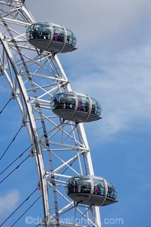 amusement-ride;amusement-rides;architectural;Britain;England;Europe;Ferris-wheel;Ferris-wheels;G.B.;GB;Great-Britain;icon;iconic;icons;Jubilee-Gardens;landmark;landmarks;London;London-Eye;Millennium-Wheel;observation-wheel;observation-wheels;passenger-capsule;passenger-capsules;passenger-pod;passenger-pods;South-Bank;Southbank;structure;structures;tourism;tourist-attraction;tourist-attractions;U.K.;UK;United-Kingdom;wheel;wheels