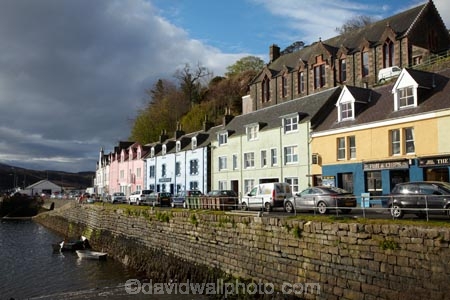 An-t_Eilean-Sgitheanach;Britain;building;buildings;dock;docks;Eilean-Che�;G.B.;GB;Great-Britain;heritage;Highlands;historic;historic-building;historic-buildings;historical;historical-building;historical-buildings;history;Inner-Hebrides;Island-of-Skye;Isle-of-Skye;old;Pier-Hotel;Portree;Portree-Harbor;Portree-Harbour;quay;Quay-St;Quay-Street;quays;Scotland;Scottish-Highands;Seafood-Restaurant;Seafood-Restaurants;Skye;terrace-house;terrace-houses;terraced-houses;The-Lower-Deck;The-Lower-Deck-Seafood-Restaurant;tradition;traditional;U.K.;UK;United-Kingdom;waterside;wharf;wharfes;wharves