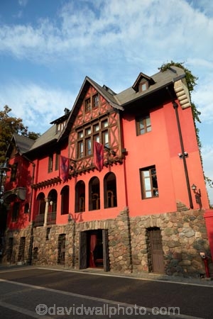 architectural;architecture;artisan-centre;Barrio-Bellavista;Bellavista;building;buildings;Calle-Constitucion;capital-cities;capital-city;Capital-of-Chile;Chile;Constitucion-St;cultural-centre;footpath;footpaths;heritage;historic;historic-building;historic-buildings;historical;historical-building;historical-buildings;history;il-Siciliano-Restaurant;il-Siciliano-Restaurants;La-Casa-Roja-Lehuede;La-Casa-Roja-LehuedÃ©;Latin-America;national-monument;old;Plaza-Camilo-Mori;Santiago;Santiago-de-Chile;sidewalk;sidewalks;South-America;Sth-America;street;street-scene;street-scenes;streets;The-Americas;tradition;traditional