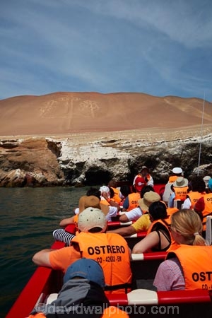 ancient;ancient-sign;ancient-signs;arid;Ballestas-Island-Boat-Tour;Ballestas-Islands;Ballestas-Islands-Tour;boat;boats;Candelabra-Geoglyph;Candelabra-of-the-Andes;Candelabro-de-Paracas;coast;coastal;coastline;coastlines;coasts;desert;deserts;El-Candelabra;El-Candelabro;geoglyph;geoglyphs;heritage;historic;historic-place;historic-places;historical;historical-place;historical-places;history;Ica-Region;Islas-Ballestas;Latin-America;ocean;oceans;old;Ostrero;Paracas;Paracas-Candelabra;Paracas-Disctrict;Paracas-National-Reserve;Paracas-Nature-Reserve;Paracas-Peninsula;Peru;Pisco-Bay;Pisco-Province;prehistoric;prehistoric-geoglyph;Republic-of-Peru;Reserva-Nacional-de-Paracas;reserve;reserves;sea;seas;shore;shoreline;shorelines;shores;sign;signs;South-America;Sth-America;symbol;symbols;The-Candelabra;The-Chandelier;tourism;tourist;tourists;tradition;traditional;travel;water