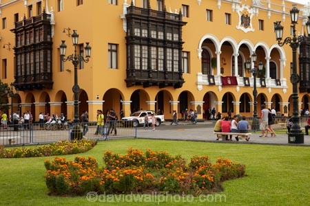 building;buildings;facade;facades;flower-garden;flower-gardens;heritage;historic;historic-building;historic-buildings;Historic-centre-of-Lima;historical;historical-building;historical-buildings;history;Latin-America;Lima;Municipal-Palace;Municipal-Palace-of-Lima;old;people;person;Peru;Peruvian;Peruvians;plaza;Plaza-de-Armas;Plaza-de-Armas-of-Lima;Plaza-Mayor;Plaza-Mayor-of-Lima;plazas;Republic-of-Peru;South-America;square;squares;Sth-America;tradition;traditional;UN-world-heritage-area;UN-world-heritage-site;UNESCO-World-Heritage-area;UNESCO-World-Heritage-Site;united-nations-world-heritage-area;united-nations-world-heritage-site;world-heritage;world-heritage-area;world-heritage-areas;World-Heritage-Park;World-Heritage-site;World-Heritage-Sites