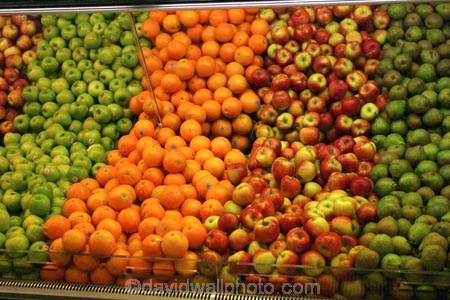 apple;Apples;colour;commerce;Dunedin;food;fresh-fruit;fruit;healthy-food;N.Z.;New-Zealand;NZ;orange;Oranges;Otago;pear;Pears;produce;retail;retailer;retailers;S.I.;shop;shopping;shops;SI;South-Is.;South-Island;store;stores;Supermarket;supermarkets