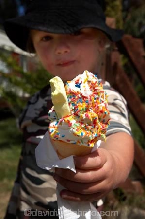 cold;cuisine;edible;food;hand;hot;hundreds-amp;-thousands;hundreds-and-thousands;ice-cream;ice-creams;ice_cream;ice_creams;icecream;icecream-cone;icecream-cones;Icecreams;little-boy;Mister-Whippy;Mr-Whippy;N.Z.;New-Zealand;NZ;snow-freeze;snow_freeze;snowfreeze;summer