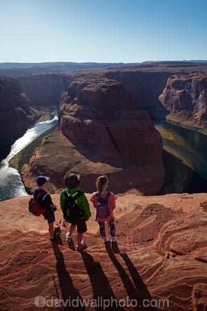 Coconino-County;1000ft-;America;American-Southwest;Arizona;AZ;bluff;bluffs;canyon;canyons;cliff;cliffs;Colorado-Plateau;Colorado-Plateau-Province;Colorado-River;danger;dangerous;entrenched-meander;entrenched-river;GCNRA;Glen-Canyon-National-Recreation-Area;Glen-Canyon-NRA;gorge;gorges;Horse-Shoe-Bend;Horseshoe-Bend;horseshoe-bends;horseshoe_shaped-meander;incised-meanders;lookout;lookouts;overlook;oxbow-bend;oxbow-bends;oxbows;Page;people;person;ravine;ravines;river;rivers;South-west-United-States;South-west-US;South-west-USA;South-western-United-States;South-western-US;South-western-USA;Southwest-United-States;Southwest-US;Southwest-USA;Southwestern-United-States;Southwestern-US;Southwestern-USA;States;the-Southwest;tourism;tourist;tourists;U.S.A;United-States;United-States-of-America;USA;view;viewpoint;viewpoints;views;visitor;visitors