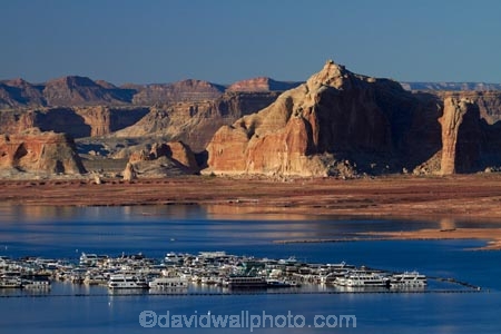 America;American-Southwest;Arizona;AZ;boat;boat-harbor;boat-harbors;boat-harbour;boat-harbours;boats;Coconino-County;Colorado-River;cruiser;cruisers;GCNRA;geological;geology;Glen-Canyon-National-Recreation-Area;Glen-Canyon-NRA;harbour;harbours;house-boat;houseboat;houseboats;lake;Lake-Powell;lakes;launch;launches;marina;marinas;Page;rock;rock-formation;rock-formations;rock-outcrop;rock-outcrops;rocks;shiorelines;shoreline;South-west-United-States;South-west-US;South-west-USA;South-western-United-States;South-western-US;South-western-USA;Southwest-United-States;Southwest-US;Southwest-USA;Southwestern-United-States;Southwestern-US;Southwestern-USA;States;stone;the-Southwest;U.S.A;United-States;United-States-of-America;unusual-natural-feature;unusual-natural-features;USA;Utah;Wahweap;Wahweap-Bay