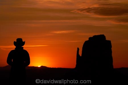acubra;acubras;akubra;akubras;America;American-Southwest;Arizona;AZ;break-of-day;butte;buttes;Colorado-Plateau;Colorado-Plateau-Province;cowboy-hat;cowboy-hats;dawn;dawning;daybreak;East-Mitten;East-Mitten-Butte;first-light;geological;geology;hat;hats;Monument-Valley;Monument-Valley-Navajo-Tribal-Park;morning;Navajo-Indian-Reservation;Navajo-Nation;Navajo-Nation-Reservation;Navajo-Reservation;Oljato;Oljato-Monument-Valley;Oljato_Monument-Valley;orange;people;person;Right-Mitten;Right-Mitten-Butte;rock;rock-formation;rock-formations;rock-outcrop;rock-outcrops;rock-tor;rock-torr;rock-torrs;rock-tors;rocks;silhouette;silhouettes;South-west-United-States;South-west-US;South-west-USA;South-western-United-States;South-western-US;South-western-USA;Southwest-United-States;Southwest-US;Southwest-USA;Southwestern-United-States;Southwestern-US;Southwestern-USA;States;stone;sunrise;sunrises;sunup;The-Mittens;the-Southwest;tourism;tourist;tourists;TsÃ©-Bii-Ndzisgaii;twilight;U.S.A;United-States;United-States-of-America;unusual-natural-feature;unusual-natural-features;USA;UT;Utah;valley-of-the-rocks;visitor;visitors