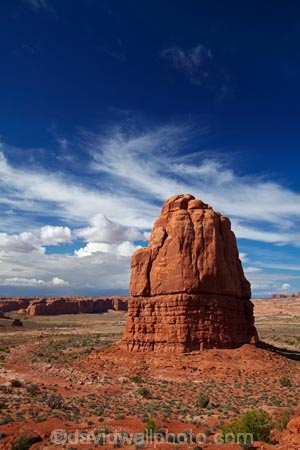 America;American-Southwest;Arches-N.P.;Arches-National-Park;Arches-NP;Entrada-Sandstone;geological;geology;La-Sal-Mountains-lookout;La-Sal-Mountains-viewpoint;lookout;lookouts;Moab;national-park;national-parks;natural-geological-formation;natural-geological-formations;Navajo-Sandstone;overlook;rock;rock-formation;rock-formations;rocks;Sandstone;South-west-United-States;South-west-US;South-west-USA;South-western-United-States;South-western-US;South-western-USA;Southwest-United-States;Southwest-US;Southwest-USA;Southwestern-United-States;Southwestern-US;Southwestern-USA;States;stone;the-Southwest;U.S.A;United-States;United-States-of-America;unusual-natural-feature;unusual-natural-features;unusual-natural-formation;unusual-natural-formations;US-National-Park;US-National-Parks;USA;UT;Utah;view;viewpoint;viewpoints;views;wilderness;wilderness-area;wilderness-areas