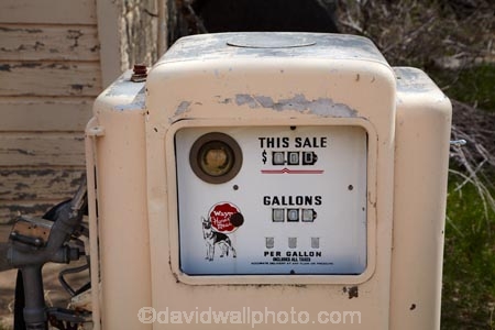 abandon;abandoned;America;American-Southwest;benzol;Boulder;bowser;bowsers;character;Country-Corner;Country-Corner-gas-station;derelict;dereliction;deserted;desolate;desolation;destruction;filling-station;filling-stations;garage;garages;Garfield-County;gas-pump;gas-pumps;gas-station;gas-stations;gasolene;gasoline;neglect;neglected;old;old-fashioned;old_fashioned;petrol-bowser;petrol-bowsers;petrol-pump;petrol-pumps;petrol-station;petrol-stations;petroleum;ruin;ruins;run-down;rustic;service-station;service-stations;servo;South-west-United-States;South-west-US;South-west-USA;South-western-United-States;South-western-US;South-western-USA;Southwest-United-States;Southwest-US;Southwest-USA;Southwestern-United-States;Southwestern-US;Southwestern-USA;States;the-Southwest;U.S.A;United-States;United-States-of-America;USA;UT;Utah;Utah-Scenic-Byway-12;vintage