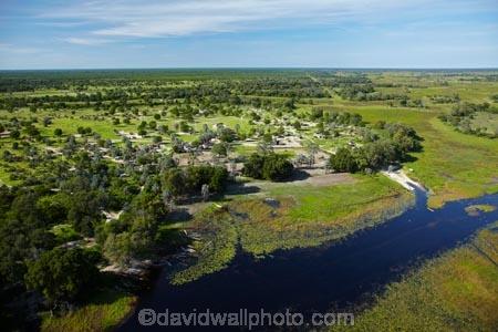 aerial;aerial-image;aerial-images;aerial-photo;aerial-photograph;aerial-photographs;aerial-photography;aerial-photos;aerial-view;aerial-views;aerials;Africa;African-home;African-homes;African-house;African-houses;African-hut;African-huts;African-town;African-village;African-villages;boat;boats;Boro-Settlement;Boro-Village;Botswana;canoe;canoes;chanel;chanels;delta;deltas;dugout;dugout-canoe;dugout-canoes;dugouts;Endorheic-basin;flood-plain;flood-plains;flood_plain;flood_plains;floodplain;floodplains;home;homes;house;houses;hut;huts;inland-delta;internal-drainage-systems;logboat;makoro;makoros;mekoro;mekoros;mokoro;mokoros;monoxylon;mud-hut;mud-huts;Okavango;Okavango-Delta;Okavango-Swamp;pirogue;pirogues;plain;plains;river;river-delta;rivers;Seven-Natural-Wonders-of-Africa;Southern-Africa;stream;streams;swamp;swampland;swamps;thatch-roof;thatched-roof;thatched-roofs;thatched-rooves;township;townships;water;channel;channels;