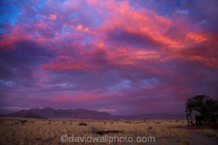 Africa;cloud;clouds;color;colorful;colour;colourful;Desert-Camp;dusk;evening;Namib-Desert;Namibia;night;night_time;nightfall;pink;red;Sesriem;skies;sky;Southern-Africa;sunset;sunsets;twilight