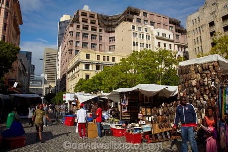 1696;Africa;African-curio-market;African-market;African-markets;Cape-Town;city-bowl;commerce;commercial;craft-market;craft-markets;curio-market;curio-markets;Greenmarket-Sq;Greenmarket-Square;historical-square;market;market-place;market-stall;market-stalls;market_place;marketplace;marketplaces;markets;people;person;retail;retailer;retailers;S.A.;shop;shopping;shops;South-Africa;Southern-Africa;souvenir-market;souvenir-markets;Sth-Africa;tourism;tourist-market;Western-Cape;Western-Cape-Province