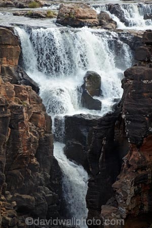 Africa;African;Blyde-River-Canyon-Nature-Reserve;Bourkes-Luck-Potholes;Bourkes-Luck-Potholes;cascade;cascades;Eastern-Transvaal;fall;falls;Moremela;Motlatse-Canyon-Provincial-Nature-Reserve;Mpumalanga;Mpumalanga-province;natural;nature;scene;scenic;South-Africa;Southern-Africa;Treur-River;water;water-fall;water-falls;waterfall;waterfalls;wet