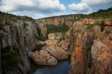 Africa;African;bluff;bluffs;Blyde-River;Blyde-River-Canyon;Blyde-River-Canyon-Nature-Reserve;Bourkes-Luck-Potholes;Bourkes-Luck-Potholes;canyon;canyons;cliff;cliffs;Eastern-Transvaal;eroded;erosion;Moremela;Motlatse-Canyon-Provincial-Nature-Reserve;Mpumalanga;Mpumalanga-province;ravine;ravines;South-Africa;Southern-Africa