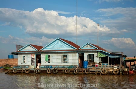 Asia;Cambodia;Cambodian-floating-village;Cambodian-floodplain;Cambodian-village;Chong-Khneas;Chong-Khneas-Floating-Village;Chong-Khnies;Chong-Kneas;Chong-Kneas-Floating-Village;floating-home;floating-homes;floating-house;floating-houses;floating-shop;floating-shops;Floating-Village;Floating-Villages;freshwater-lake;freshwater-lakes;Indochina-Peninsula;Kampuchea;Kingdom-of-Cambodia;lake;lakes;Lower-Mekong-Basin;Mekong-Plain;Port-of-Chong-Khneas;Siem-Reap;Siem-Reap-Province;Siem-Reap-River;Southeast-Asia;Tonle-Sap;Tonle-Sap-Lake;Tonlé-Sap;Tonlé-Sap-Lake;UNESCO-Biosphere-Reserve