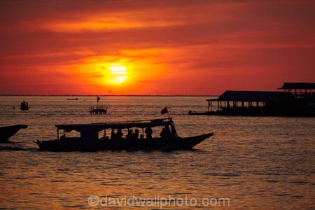 Asia;boat;boats;Cambodia;Cambodian-floating-village;Cambodian-floodplain;Cambodian-village;Chong-Khneas;Chong-Khneas-Floating-Village;Chong-Khnies;Chong-Kneas;Chong-Kneas-Floating-Village;dusk;evening;floating-home;floating-homes;floating-house;floating-houses;floating-restaurant;floating-restaurants;floating-shop;floating-shops;Floating-Village;Floating-Villages;freshwater-lake;freshwater-lakes;Indochina-Peninsula;Kampuchea;Kingdom-of-Cambodia;lake;lakes;long-boat;long-boats;long-tail-boat;long-tailed-boat;long_tail-boat;long_tailed-boat;Lower-Mekong-Basin;Mekong-Plain;night;night_time;nightfall;passenger-boat;passenger-boats;Siem-Reap;Siem-Reap-Province;Southeast-Asia;sunset;sunsets;Tonle-Sap;Tonle-Sap-Lake;Tonlé-Sap;Tonlé-Sap-Lake;tour-boat;tour-boats;tourism;tourist-boat;tourist-boats;tourist-restaurant;tourist-restaurants;tourists;twilight;UNESCO-Biosphere-Reserve