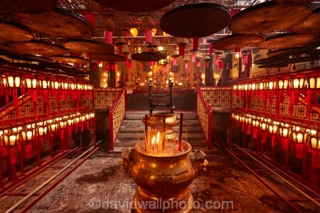 Asia;Asian;Asian-temple;Buddhist-temple;Buddhist-temples;building;buildings;China;coil;coils;faith;H.K.;heritage;historic;historic-building;historic-buildings;historical;historical-building;historical-buildings;history;HK;Hollywood-Rd;Hollywood-Road;Hong-Kong;Hong-Kong-Island;Hong-Kong-Special-Administrative-Region-of-the-Peoples-Republic;incense;incense-coil;incense-coils;inside;interior;interiors;lantern;lanterns;Man-Mo-Mui;Man-Mo-Temple;old;pagoda;pagodas;Peoples-Republic-of-China;place-of-worship;places-of-worship;religion;religions;religious;Sheung-Wan;South-East-Asia;Southeast-Asia;temple;temples;tradition;traditional