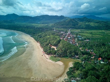 Indonesia;aerial;aerial-photo;aerial-photograph;aerial-photographs;aerial-photography;aerial-photos;aerial-view;aerial-views;aerials;drone-aerial;drone;Java;East-Java;Indonesia;Asia;South-East-Asia;Southeast-Asia;Pulau-Merah;Red-Island-Beach;Red-Island;beach;beaches;coast;coastline;Banyuwangi-Region;Banyuwangi-District;Red-Island-Beach;Pulau-Merah-Beach;Sumberagung