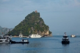 Asia;boat;boats;cruise-boat;cruise-boats;cruising;Ha-Long-Bay;Halong-Bay;karst-landscape;limestone-karsts;North-Vietnam;Northern-Vietnam;Qung-Ninh-Province;Quang-Ninh-Province;South-East-Asia;Southeast-Asia;tour-boat;tour-boats;tourism;tourist;tourist-boat;tourist-boats;tourists;travel-destination;UN-world-heritage-area;UN-world-heritage-site;UNESCO-World-Heritage-area;UNESCO-World-Heritage-Site;united-nations-world-heritage-area;united-nations-world-heritage-site;Vnh-H-Long;Vietnam;Vietnamese;world-heritage;world-heritage-area;world-heritage-areas;World-Heritage-Park;World-Heritage-site;World-Heritage-Sites