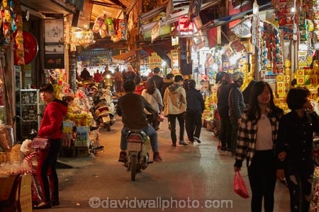 alley;alleys;alleyway;alleyways;Asia;Asian;back-street;back-streets;backstreet;backstreets;bike;bikes;commerce;commercial;dark;dusk;evening;Hanoi;lane;lanes;laneway;laneways;light;lighting;lights;market;market-place;market-stall;market-stalls;market_place;marketplace;marketplaces;markets;motorbike;motorbikes;motorcycle;motorcycles;motorscooter;motorscooters;night;night-time;night_time;Old-Quarter;people;person;retail;retailer;retailers;scooter;scooters;shop;shoppers;shopping;shops;South-East-Asia;Southeast-Asia;stall;stalls;step_through;step_throughs;street;street-scene;street-scenes;streets;twilight;Vietnam;Vietnamese