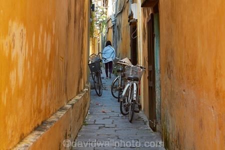 alley;alleys;alleyway;alleyways;Asia;back-street;back-streets;backstreet;backstreets;bicycle;bicycles;bike;bikes;Central-Sea-region;cycle;cycles;Hi-An;Hoi-An;Hoi-An-Old-Town;Hoian;Indochina;lane;lanes;laneway;laneways;old-town;push-bike;push-bikes;push_bike;push_bikes;pushbike;pushbikes;South-East-Asia;Southeast-Asia;street;street-scene;street-scenes;streets;UN-world-heritage-area;UN-world-heritage-site;UNESCO-World-Heritage-area;UNESCO-World-Heritage-Site;united-nations-world-heritage-area;united-nations-world-heritage-site;Vietnam;Vietnamese;world-heritage;world-heritage-area;world-heritage-areas;World-Heritage-Park;World-Heritage-site;World-Heritage-Sites