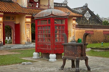 heritage;historic;historic-place;historic-places;historical;historical-place;historical-places;history;Hu;Hue;Hue-Citadel;Hue-Imperial-Citadel;Imperial-Citadel-of-Hue;Imperial-City;Imperial-Enclosure;Kinh-Thanh;North-Central-Coast;old;Tha-ThiÃªn_Hu-Province;Thai-To-Mieu-Temple-Complex;The-Citadel;Thua-Thien_Hue-Province;To-Mieu-Temple-Complex;tradition;traditional;UN-world-heritage-area;UN-world-heritage-site;UNESCO-World-Heritage-area;UNESCO-World-Heritage-Site;united-nations-world-heritage-area;united-nations-world-heritage-site;Vietnam;Vietnamese;world-heritage;world-heritage-area;world-heritage-areas;World-Heritage-Park;World-Heritage-site;World-Heritage-Sites;Asia