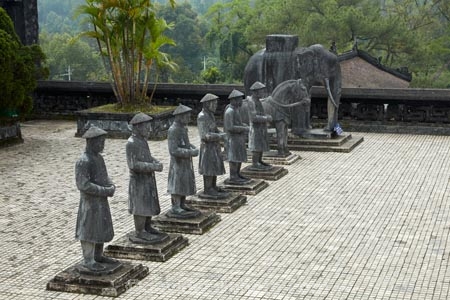 Chau-Chu;Chau-Chu-mountain;elephant-statue;elephant-statues;formation;Hguyen-Emperor-Khai-Dinh;Honor-Courtyard;honor-guard;Honour-Courtyard;honour-guard;horse-statue;horse-statues;Hu;Hue;Khai-Dinh-Mausoleum;Khai-Dinh-Tomb;life_size;life_sized;lifesize;lifesized;mandarin-honor-guards;mandarin-honour-guards;mausoleum;military-guards;Nguyn-Emperor-Khi-Ðnh;North-Central-Coast;parade;parades;rock-soldiers;row;rows;Royal-Tomb;Royal-Tombs;soldier-parade;statue;statues;stone-elephant;stone-elephants;stone-guard;stone-guards;stone-honor-guards;stone-honour-guards;stone-horse;stone-horses;stone-soldier;stone-soldiers;Tha-Thiên_Hu-Province;Thua-Thien_Hue-Province;Tomb-of-Khai-Dinh;UN-world-heritage-area;UN-world-heritage-site;UNESCO-World-Heritage-area;UNESCO-World-Heritage-Site;united-nations-world-heritage-area;united-nations-world-heritage-site;Vietnam;Vietnamese;world-heritage;world-heritage-area;world-heritage-areas;World-Heritage-Park;World-Heritage-site;World-Heritage-Sites;Asia
