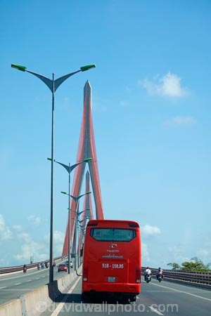 Asia;Asian;Bassac-River;bridge;bridges;bus;buses;Cn-Tho;Cn-Tho-Bridge;Cu-Cn-Tho;cable_stayed-bridge;Can-Tho;Can-Tho-Bridge;coach;coaches;Hu-Bassac-River;Hau-River;infrastructure;Mekong-Delta;Mekong-Delta-Region;motorbus;motorbuses;omnibus;omnibuses;passenger-bus;passenger-buses;passenger-coach;passenger-coaches;passenger-transport;public-transport;public-transportation;road-bridge;road-bridges;South-East-Asia;Southeast-Asia;street-scene;street-scenes;suspension-bridge;suspension-bridges;Tonle-Bassac;tour-bus;tour-buses;tour-coach;tour-coaches;traffic-bridge;traffic-bridges;transport;transportation;Vietnam;Vietnamese