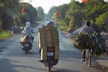 Asia;Asian;bicycle;bicycles;bike;bikes;Cho-Lach;cycle;cycles;cyclist;cyclists;Mekong-Delta;Mekong-Delta-Region;motorbike;motorbikes;motorcycle;motorcycles;motorscooter;motorscooters;over_load;over_loaded;overload;overloaded;scooter;scooters;South-East-Asia;Southeast-Asia;step_through;step_throughs;Vietnam;Vietnamese