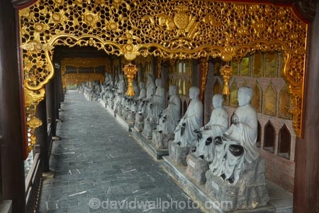 alabaster;Arhat;Arhats;Asia;Bai-Dinh-Buddist-Temple;Bai-Dinh-Mountain;Bai-Dinh-Temple;Bai-Dinh-Temple-Spiritual-and-Cultural-Complex;Buddhist-Temple;Buddhist-Temples;Buddism;Buddist;Chua-Bai-Dinh;cloister;cloisters;corridor;corridors;Gai-Vien-District;gold;hall;halls;marble;Ninh-Binh;Ninh-Binh-Province;Ninh-BÃ¬nh-province;Northern-Vietnam;place-of-worship;places-of-worship;religion;religions;religious;South-East-Asia;Southeast-Asia;statue;statues;stone;stone-statues;temple;temples;Vietnam;Vietnamese