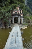 Asia;Bich-Dong-Pagoda;bridges;Chua-Bich-Dong;foot-bridge;Jade-Cavern;Ninh-Binh;Ninh-Bình-province;Northern-Vietnam;pagoda;pagodas;pedestrian-bridges;Red-River-Delta;South-East-Asia;Southeast-Asia;Tam-Coc;temple;temples;Trang-An-Lanscape-Complex;Trang-An-World-Heritage-Site;UN-world-heritage-area;UN-world-heritage-site;UNESCO-World-Heritage-area;UNESCO-World-Heritage-Site;united-nations-world-heritage-area;united-nations-world-heritage-site;Vietnam;Vietnamese;world-heritage;world-heritage-area;world-heritage-areas;World-Heritage-Park;World-Heritage-site;World-Heritage-Sites