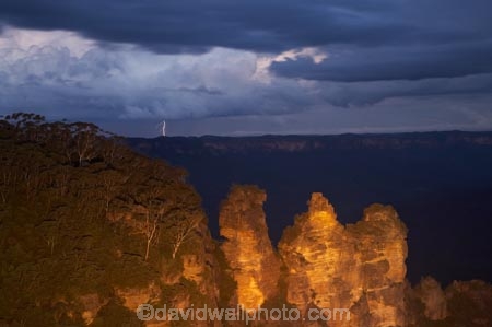 approaching-storm;approaching-storms;Australasia;Australia;Australian;black-cloud;black-clouds;Blue-Mountains;Blue-Mountains-N.P.;Blue-Mountains-National-Park;Blue-Mountains-NP;bluff;bluffs;cliff;cliffs;cloud;clouds;cloudy;dark;dark-cloud;dark-clouds;dusk;Echo-Point;erode;eroded;erosion;escarpment;escarpments;evening;flash-of-lightning;flood-lighting;flood-lights;flood-lit;flood_lighting;flood_lights;flood_lit;floodlighting;floodlights;floodlit;geological;geology;gray-cloud;gray-clouds;grey-cloud;grey-clouds;Gunnedoo;Jamison-Valley;Katoomba;light;lightning;lightning-flash;lights;lookout;lookouts;Meehni;mountainside;mountainsides;N.S.W.;New-South-Wales;night;night-time;night_time;nightfall;NSW;panorama;panoramas;rain-cloud;rain-clouds;rain-storm;rain-storms;rock;rock-formation;rock-formations;rock-outcrop;rock-outcrops;rock-tor;rock-torr;rock-torrs;rock-tors;rocks;sandstone;scene;scenes;scenic-view;scenic-views;steep;stone;storm;storm-cloud;storm-clouds;storms;The-Three-Sisters;Three-Sisters;thunder-storm;thunder-storms;thunderstorm;thunderstorms;twilight;UN-world-heritage-site;UNESCO-World-Heritage-Site;united-nations-world-heritage-site;View;viewpoint;viewpoints;views;vista;vistas;weather;Wimlah;world-heritage;world-heritage-area;world-heritage-areas;World-Heritage-Park;World-Heritage-site;World-Heritage-Sites