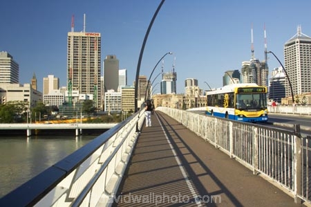 australasia;Australia;australian;bridge;bridges;Brisbane;Brisbane-River;buildings;c.b.d.;cbd;central-business-district;cities;city;office;offices;Queensland;river;rivers;Victoria-Bridge;water