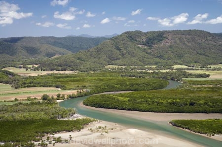 aerial;aerial-photo;aerial-photograph;aerial-photographs;aerial-photography;aerial-photos;aerial-view;aerial-views;aerials;Australasian;Australia;Australian;coast;coastal;coastline;coastlines;coasts;mangove-swamp;mangroves;Mowbray-River;North-Queensland;ocean;Qld;Queensland;river;rivers;sea;shore;shoreline;shorelines;shores;tital;Tropcial-North-Queensland;tropical;water