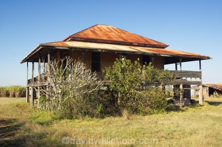 abandon;abandoned;australasia;australasian;Australia;australian;balcony;character;Derelict;discarded;farm;farming;farmland;farms;field;fields;forgotten;heritage;Hervey-Bay;historic;historical;horticulture;House;houses;old;overgrown;Queensland;Queenslander;queenslanders;relic;rural;rust;rustic;rusty