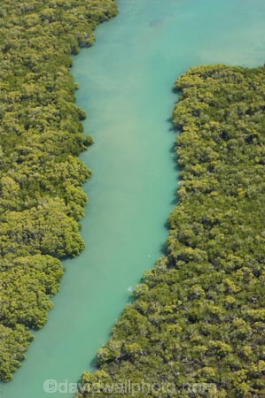 aerial;aerials;australasia;Australia;australian;coast;coastal;creek;Fraser-Coast;Hervey-Bay;mangrove;mangroves;pacific-ocean;Pulgul-Creek;Queensland;River-Mouth;rivers;stream;streams;tidal;tide;Urangan