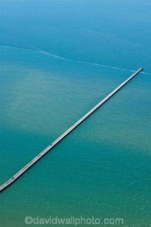 aerial;aerials;australasia;Australia;australian;coast;coastal;Fraser-Coast;Hervey-Bay;jetties;jetty;pier;piers;queensland;Urangan-pier;wharf;wharfs;wharves