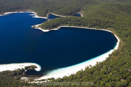 aerial;aerials;australasia;Australia;australian;beach;beaches;boorangora;bush;forest;Fraser-Island;great-sandy-n.p.;great-sandy-national-park;great-sandy-np;islands;lake-boorangora;Lake-McKenzie;lakes;native-bush;perched-lake;perched-lakes;queensland;UN-world-heritage-site;united-nations-world-heritage-s;white-sand;world-heritage;World-Heritage-site