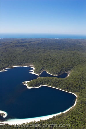 aerial;aerials;australasia;Australia;australian;beach;beaches;boorangora;bush;forest;Fraser-Island;great-sandy-n.p.;great-sandy-national-park;great-sandy-np;islands;lake-boorangora;Lake-McKenzie;lakes;native-bush;perched-lake;perched-lakes;queensland;UN-world-heritage-site;united-nations-world-heritage-s;white-sand;world-heritage;World-Heritage-site