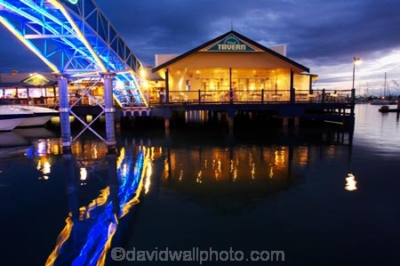 australasia;Australia;bridge;bridges;Broadwater;coast;coastal;Fishermans-Wharf-Tavern;Gold-Coast;inlet;inlets;marina;marinas;Mariners-Cove;night;night-time;night_time;pacific-ocean;pub;pubs;queensland;reflection;reflections;southport;surfers-paradise;tavern;taverns