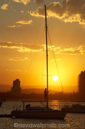 australasia;Australia;boat;boats;Broadwater;coast;coastal;dusk;Gold-Coast;inlet;inlets;main-beach;marina;marinas;mariners-cove;mast;masts;pacific-ocean;queensland;silhouette;silhouettes;southport;sunset;sunsets;surfers-paradise;the-broadwater;twilight;yacht;yachts