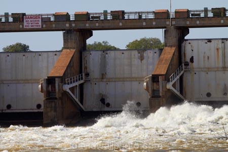 Australasian;Australia;Australian;dam;dams;flood-gates;Kimberley;Kimberley-Region;Kununurra;Ord-Irrigation-Project;Ord-River;Ord-River-Diversion-Dam;river;rivers;The-Kimberley;Victoria-Highway;W.A.;WA;West-Australia;Western-Australia