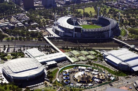 aerial;aerials;arena;arenas;aussie-rules;australaian-rules;australasia;Australia;australian;big-top;building;building-site;construction;construction-site;covered;covered-arena;crane;cranes;cricket;football;grand-stand;grand-stands;grandstand;grandstands;m.c.g.;mcg;Melbourne;Melbourne-Cricket-Ground;melbourne-park;old-scotch-oval;roof;rooves;sport;sports;sports-field;sports-fields;sports-ground;sports-grounds;stadia;stadium;stadiums;tenis;tennis;Victoria