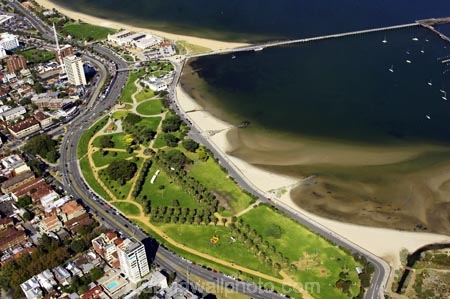 aerial;aerials;australasia;Australia;australian;beach;beaches;catani-gardens;coast;coastal;esplanade;jacka-boulevard;Melbourne;Port-Phillip-Bay;sand;sandy;sea;shore;shoreline;shorelines;st-kilda;st-kilda-beach;st-kilda-pier;st.-kilda-beach;st.kilda;the-esplanade