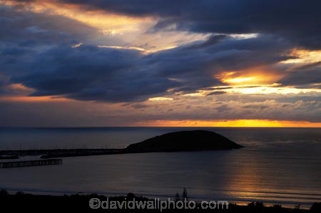 Australasian;Australia;Australian;break-of-day;coast;coastal;coastline;coastlines;coasts;Coffs-Harbor;Coffs-Harbour;Coffs-Harbor;Coffs-Harbour;dawn;dawning;daybreak;first-light;harbor;harbors;harbour;harbours;Mid-North-Coast;Mid-North-Coast-NSW;Mid-North-Nsw;Mid-Northern-NSW;morning;Muttonbird-Is;Muttonbird-Island;Muttonbird-Island-Nature-Reserve;N.S.W.;New-South-Wales;NSW;ocean;oceans;orange;sea;shore;shoreline;shorelines;shores;sunrise;sunrises;sunup;twilight