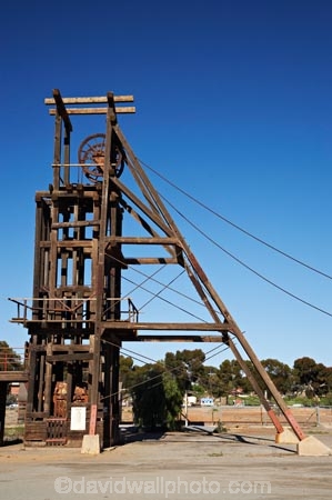 Australasia;Australia;Australian;Australian-Desert;Australian-Deserts;Australian-Outback;Broken-Hill;building;buildings;heritage;historic;historic-building;historic-buildings;historical;historical-building;historical-buildings;history;Kintore-Headframe;mine;mining;N.S.W.;New-South-Wales;NSW;old;Outback;Silver-City;silver-mine;silver-mining;solver-mines;tradition;traditional